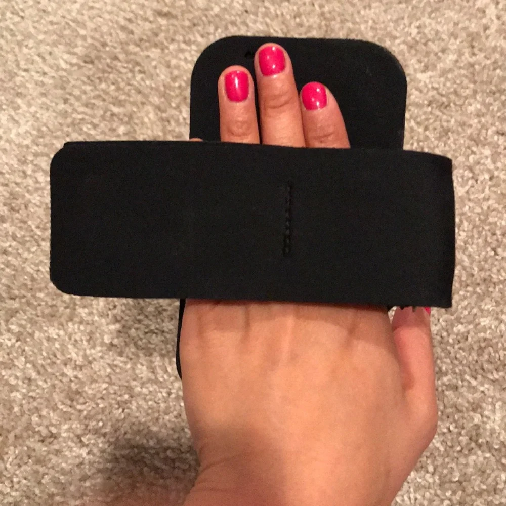 7/15 IPHONE RUNNING ARM BAND